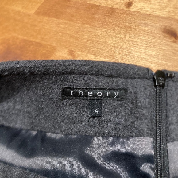 Theory wool lined miniskirt - Picture 1 of 3